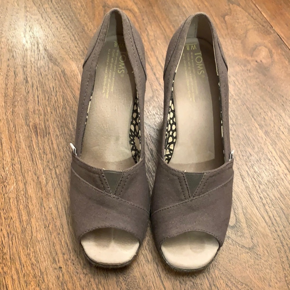 TOMS Peep Toe Wedge